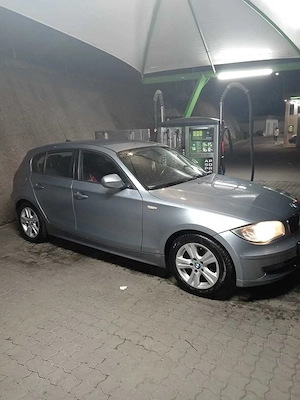 BMW seria 1 2.0 diesel - imagine 3