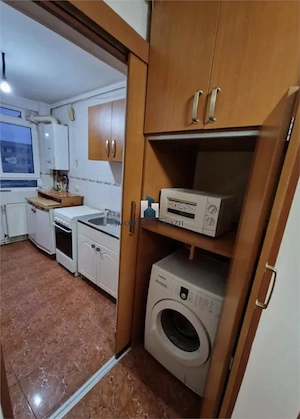 Inchiriere Apartament 2 Camere Decomandat Bdul.Alexandru Obregia - imagine 4