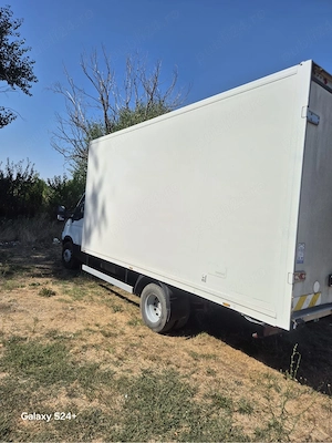 Vând Iveco Daily 35C15, autoutilitară N1, an fabricație 2009, motor 3.0 Diesel   145 CP, cutie manua - imagine 3