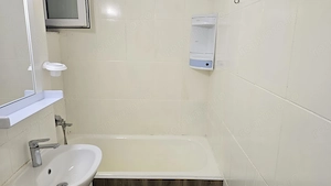 Inchiriez apartament 3 camere in Deva, zona Licee (Titu Maiorescu), parter, bloc de 4 etaje, - imagine 9