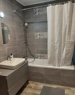 Apartament cu 4 camere de închiriat în Soarelui - imagine 4