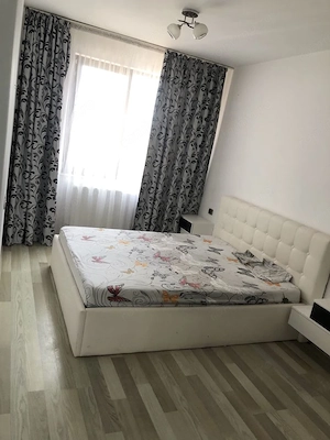 Apartament cu 4 camere de închiriat în Soarelui - imagine 6