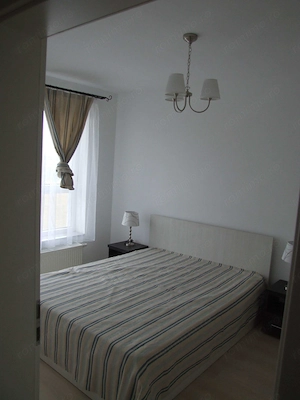 Apartament cu 4 camere de închiriat în Soarelui - imagine 3