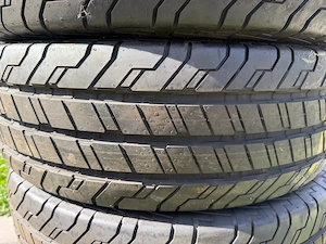 Cauciucuri continetal 225 75 r16C