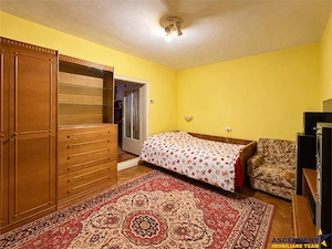 Casa cu farmec si potential, 4 camere, terasa, gradina privata, Central, Targu Secuiesc - imagine 4