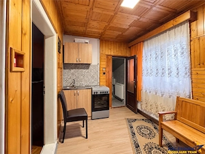 Casa cu farmec si potential, 4 camere, terasa, gradina privata, Central, Targu Secuiesc - imagine 7