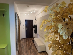 Apartament 2 camere cochet ,spatios str. Lupeni - imagine 7