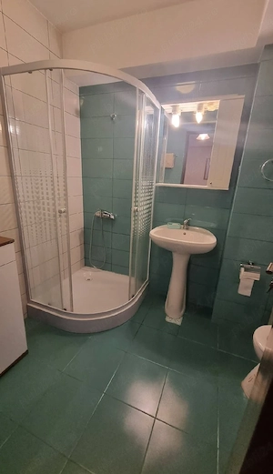 Garsoniera decomandată zona vivo Mall  Constanța  - imagine 8