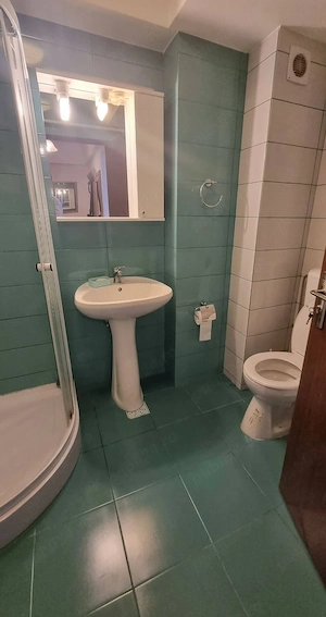 Garsoniera decomandată zona vivo Mall  Constanța  - imagine 7
