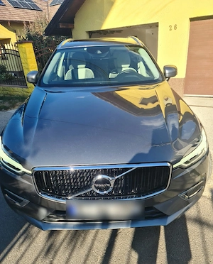 Volvo XC-60 T8 AWD Plug-in Hybrid Automată