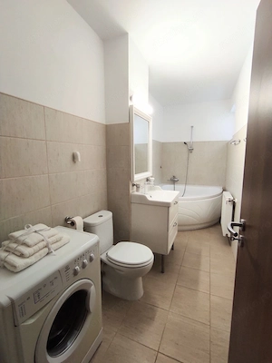 Apartament cu 2 camere de închiriat în Dâmbovița - imagine 7
