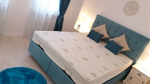 Apartament cu 2 camere de închiriat în zona Central