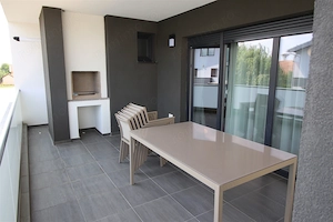 Apartament cu 3 camere de închiriat în zona Nord - imagine 8