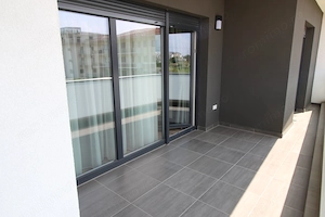 Apartament cu 3 camere de închiriat în zona Nord - imagine 13