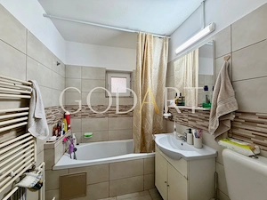 Apartament cu 3 camere | Două balcoane | Renovat - imagine 10