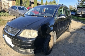 Volkswagen Touran - imagine 2