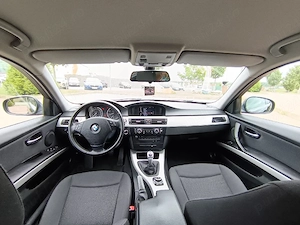 BMW Seria 3  320i E 90  - imagine 7