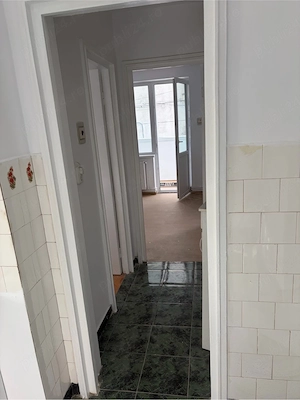 Vând apartament 2 camere ultracentral - imagine 6