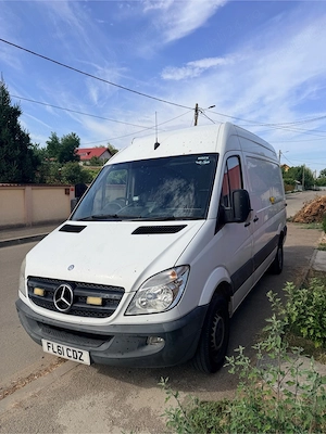 Dezmembrez Mercedes Sprinter 313cdi - imagine 3