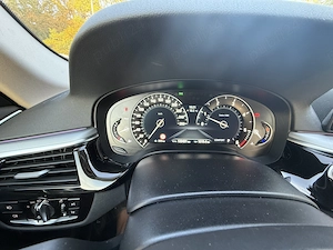 BMW 520G30 automată 2019 - imagine 7