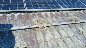 Curatare panouri fotovoltaice