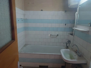 Apartament 3 camere, et. 2, zona Ultracentrala - imagine 8