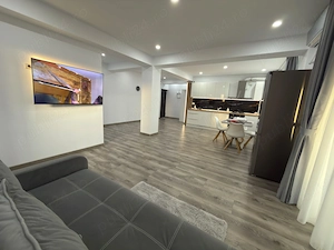 Inchiriez apartament 2 camere LUX - imagine 8