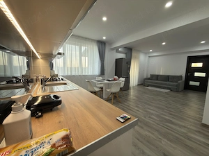 Inchiriez apartament 2 camere LUX - imagine 5