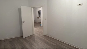 Duplex in comuna Sag zona Manastire - imagine 10