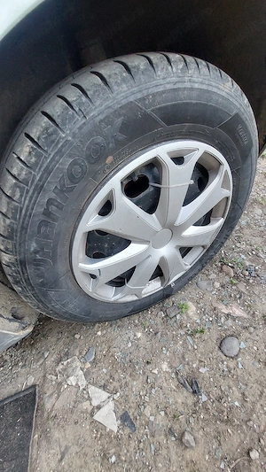 Anvelope cu jante pt golf4 dimensiune 195 65 15 vară la pretul de 500 lei fix - imagine 2