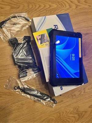 Tableta conditii extreme rugged design sistem operare Windows 10