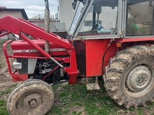 Vând tractor cu incarcator frontal  - imagine 3