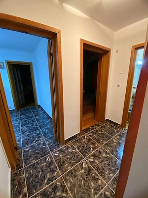 apartament 3 camere decomandate - imagine 3