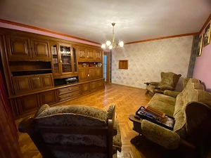 apartament 3 camere decomandate
