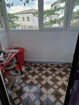 2 camere semidecomandate, confort 1, spatioase, curate, etaj 4, vedere frumoasa, Micro ix, 350 euro - imagine 9