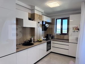 Apartament cu 3 camere, 82.80, zona Albert - imagine 2