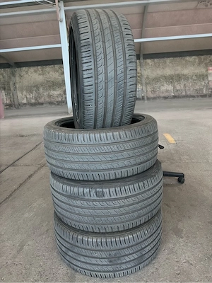 Anvelope de vară Barum Bravuris 5 – 245/40 R18