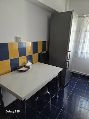Vand apartament 2 camere - imagine 2