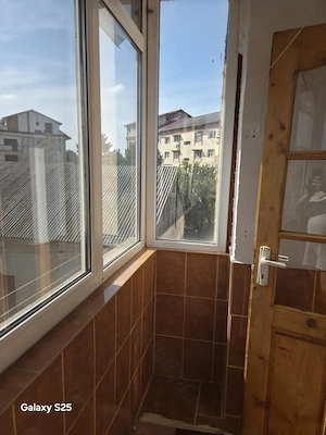 Vand apartament 2 camere - imagine 7