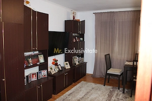 Apartament cu 3 camere decomandat, 71 mp – zona 9 Mai - imagine 9