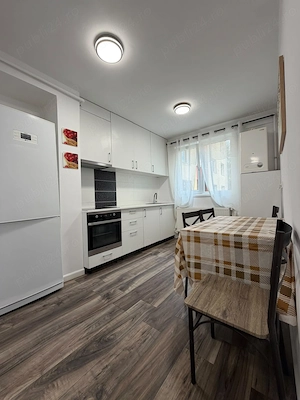 Apartament 3camere, etaj intermediar, str. Mircea cel Bătrân - imagine 5