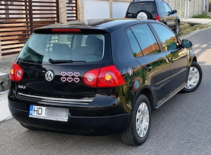 Wolkswagen golf 5 ireproșabil 2005 merita văzută  - imagine 3