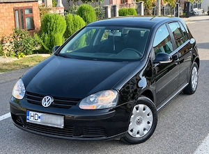 Wolkswagen golf 5 ireproșabil 2005 merita văzută  - imagine 2