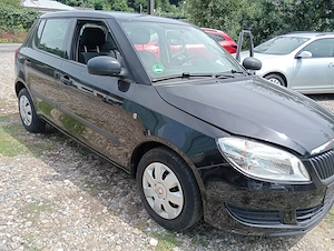 Skoda Fabia 1.4 benzina 2011 - imagine 4
