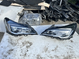 Set faruri originale Opel Astra K – Halogen cu LED DRL