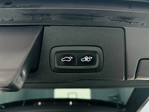 Volvo XC60 - imagine 18