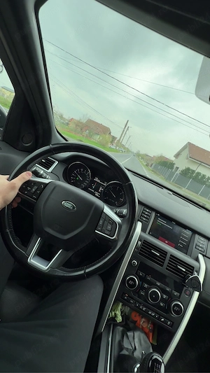 Land Rover Discovery 2016 - imagine 6
