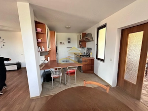 De vanzare casa 4 camere Siretu Saucesti - imagine 18