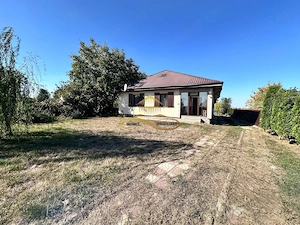 De vanzare casa 4 camere Siretu Saucesti