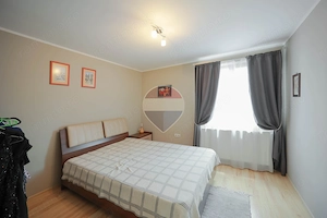 De vânzare casă - duplex cu 4 camere, panouri fotovoltaice -Sântandrei - imagine 9